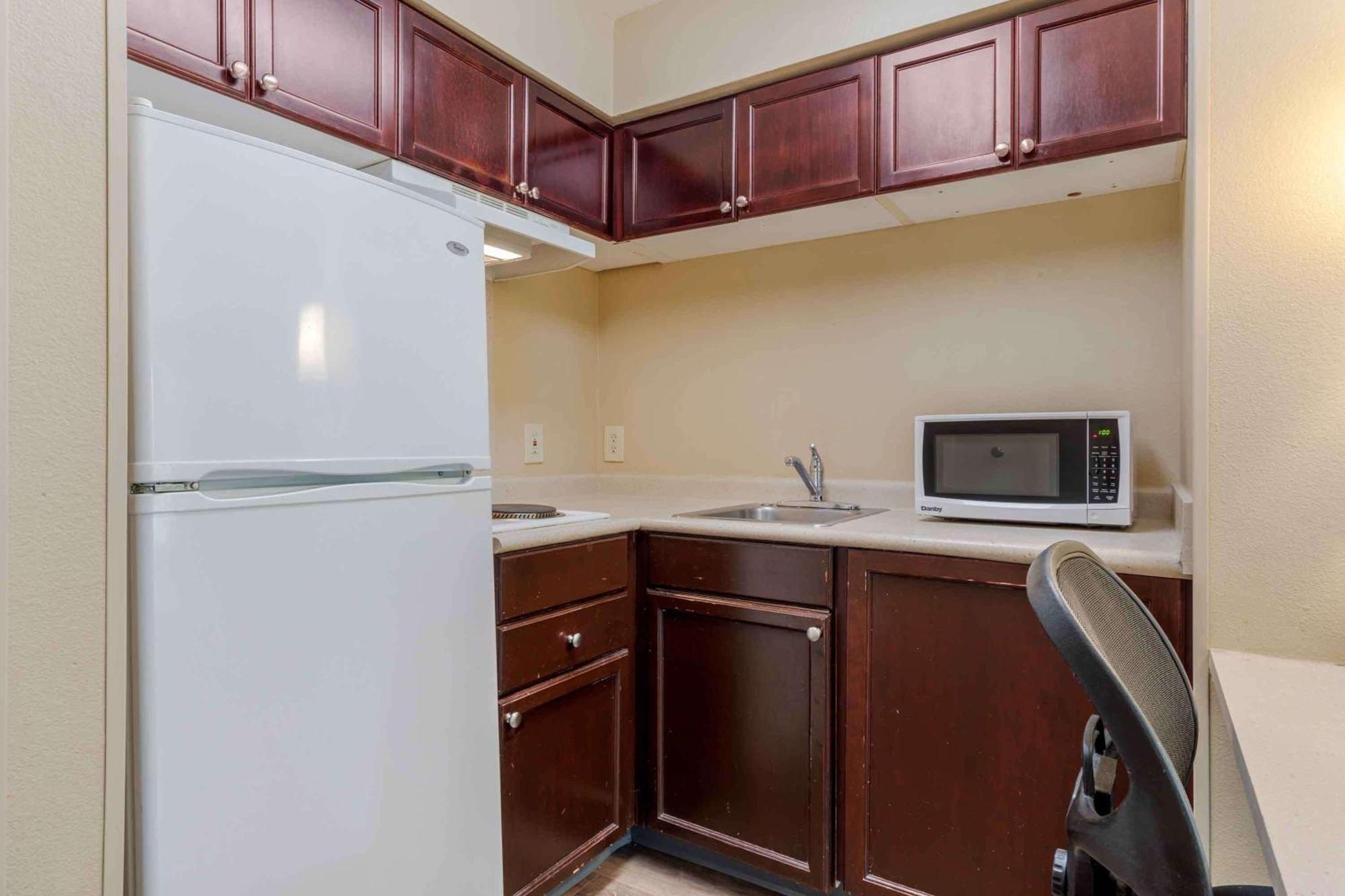 Extended Stay America Select Suites - Orlando - Maitland - Summit Tower Blvd Altamonte Springs Zewnętrze zdjęcie