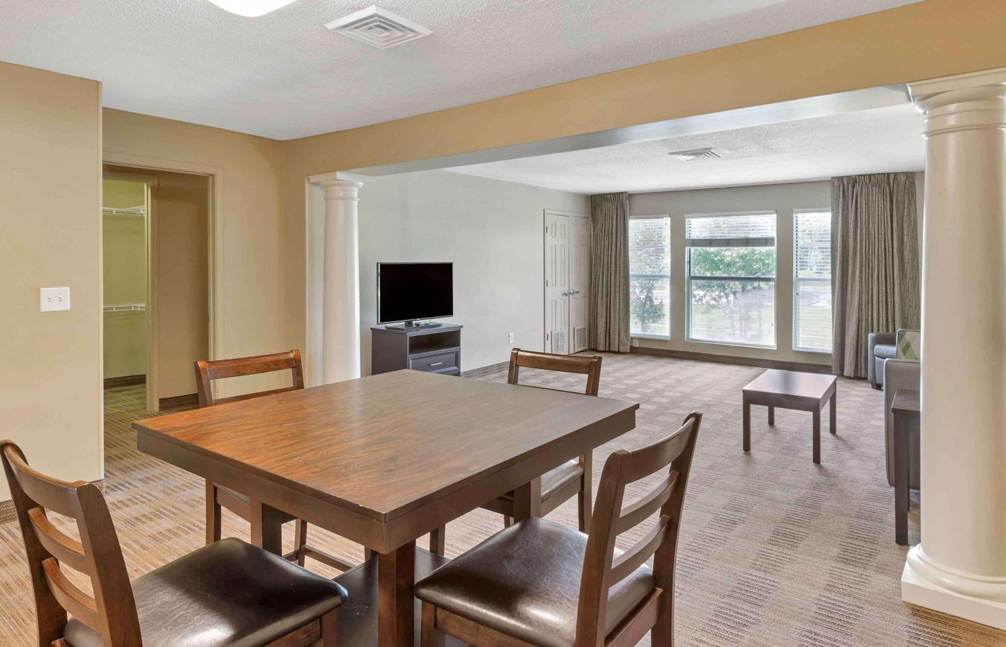 Extended Stay America Select Suites - Orlando - Maitland - Summit Tower Blvd Altamonte Springs Zewnętrze zdjęcie