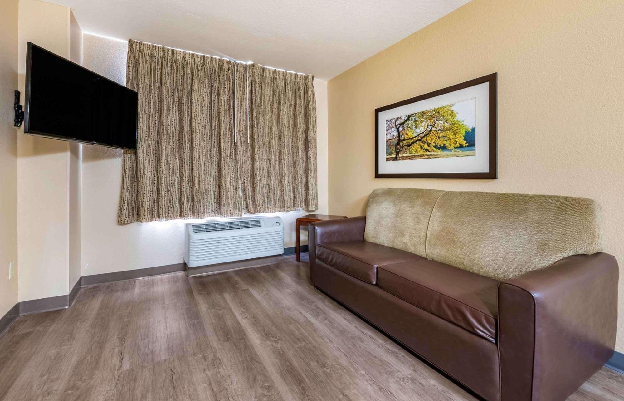Extended Stay America Select Suites - Orlando - Maitland - Summit Tower Blvd Altamonte Springs Zewnętrze zdjęcie